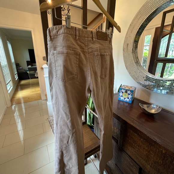 Nice womens faded/vintage Elie Tahari jeans approx 30 x 28? - Picture 3 of 8